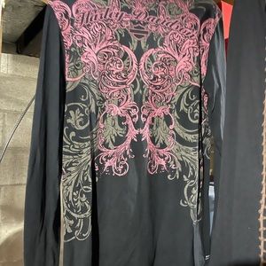 Women’s Harley Davidson shirt